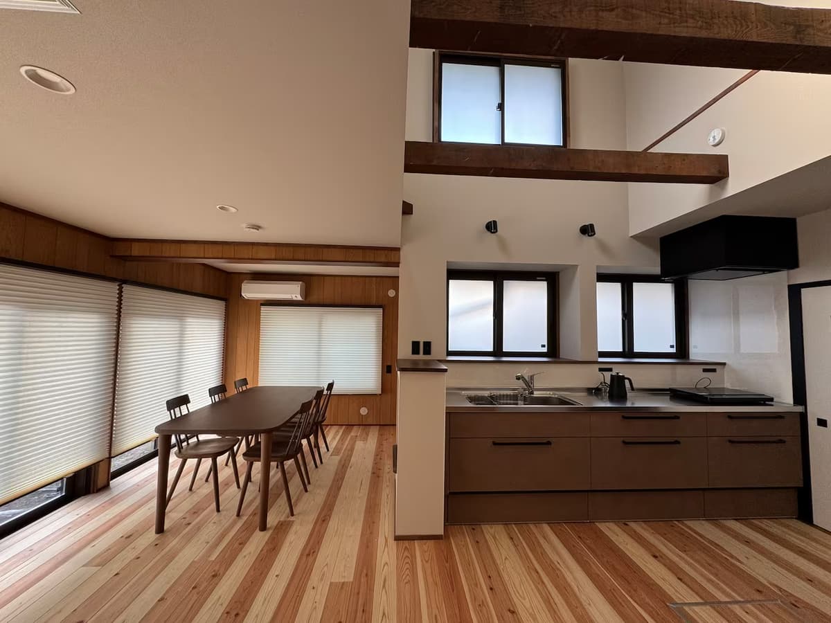 Gallery Image 13
